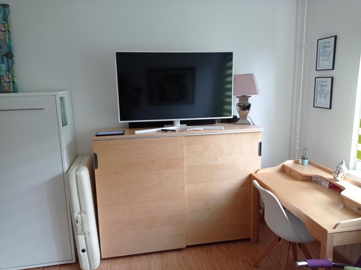 Ferienwohnung Fuer 1-3 Personen In Berlin, Naehe U Friedrichsfelde Екстериор снимка